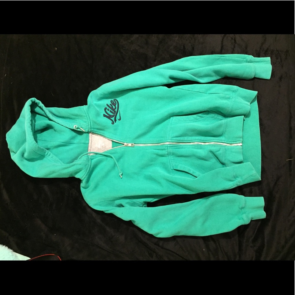 Nike zip up hoodie